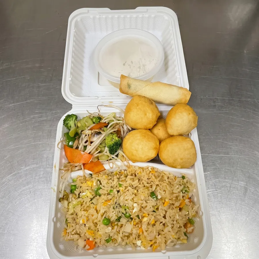 combo chicken ball regina 3938 - NEWTOWN CHINESE CUISINE